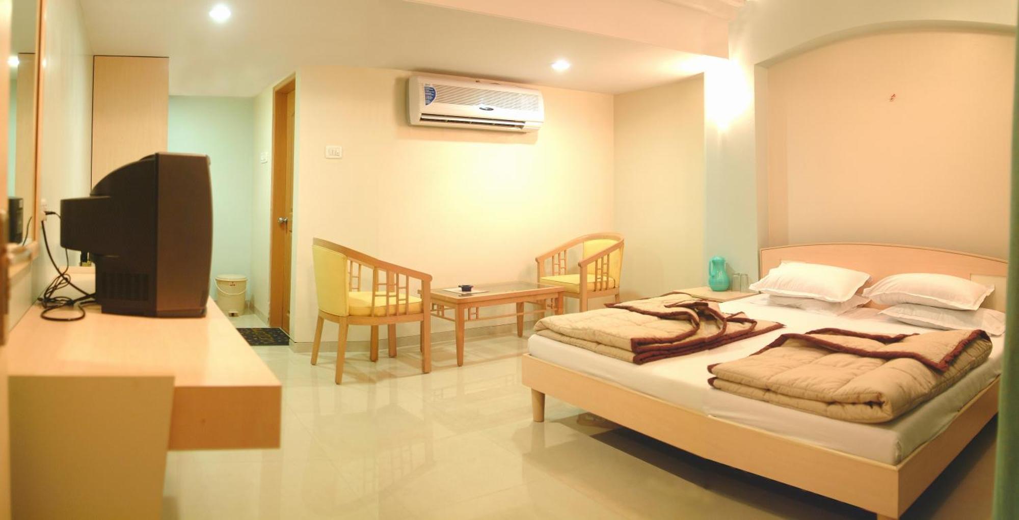 Hotel Ravikiran Alibaug Alībāg Eksteriør bilde